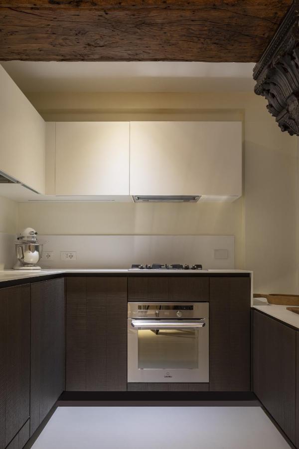 Dimora Al Porto Antico Apartment Genoa Luaran gambar