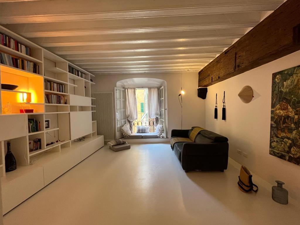Dimora Al Porto Antico Apartment Genoa Luaran gambar